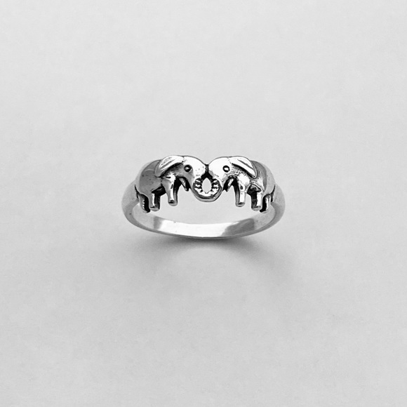 Sterling Silver Small Kissing Elephant Ring, Spirit Animal, Silver Rings, Luck - Picture 1 of 12
